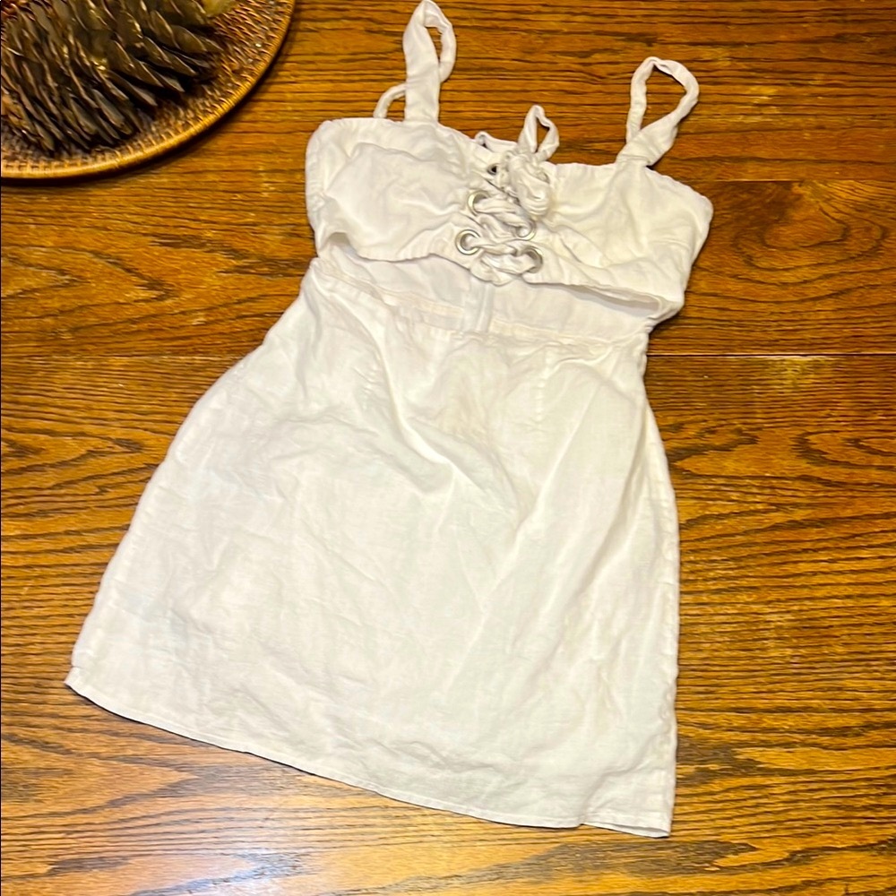LF Seek The Label 100% linen open tummy lace up dress